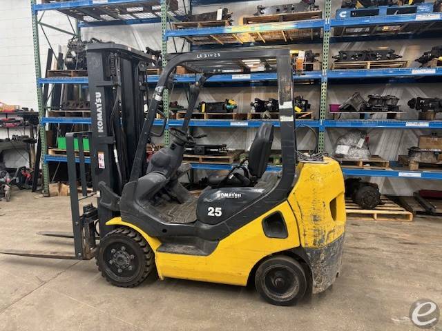 2013 Komatsu FG25ST-16 LP Gas Forkl...