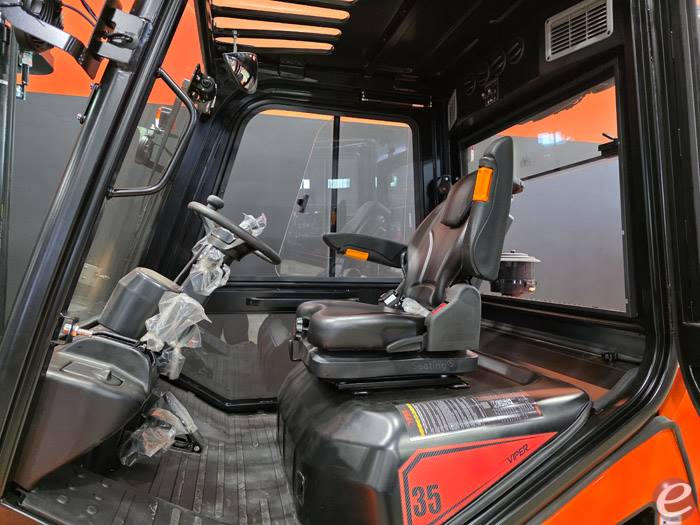 2026 Viper Lift Trucks RTD35F-2