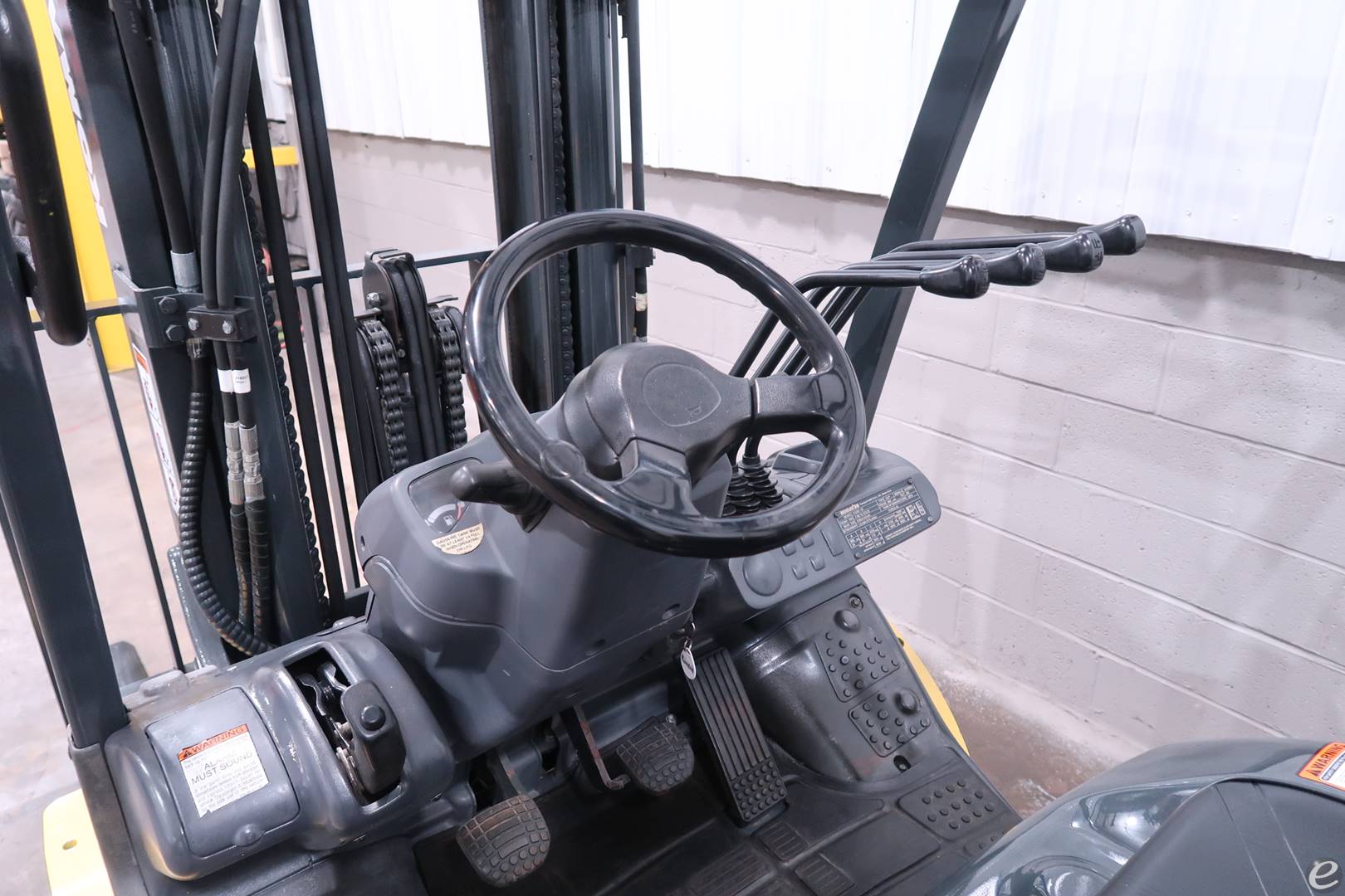 2014 Komatsu FG25T-16