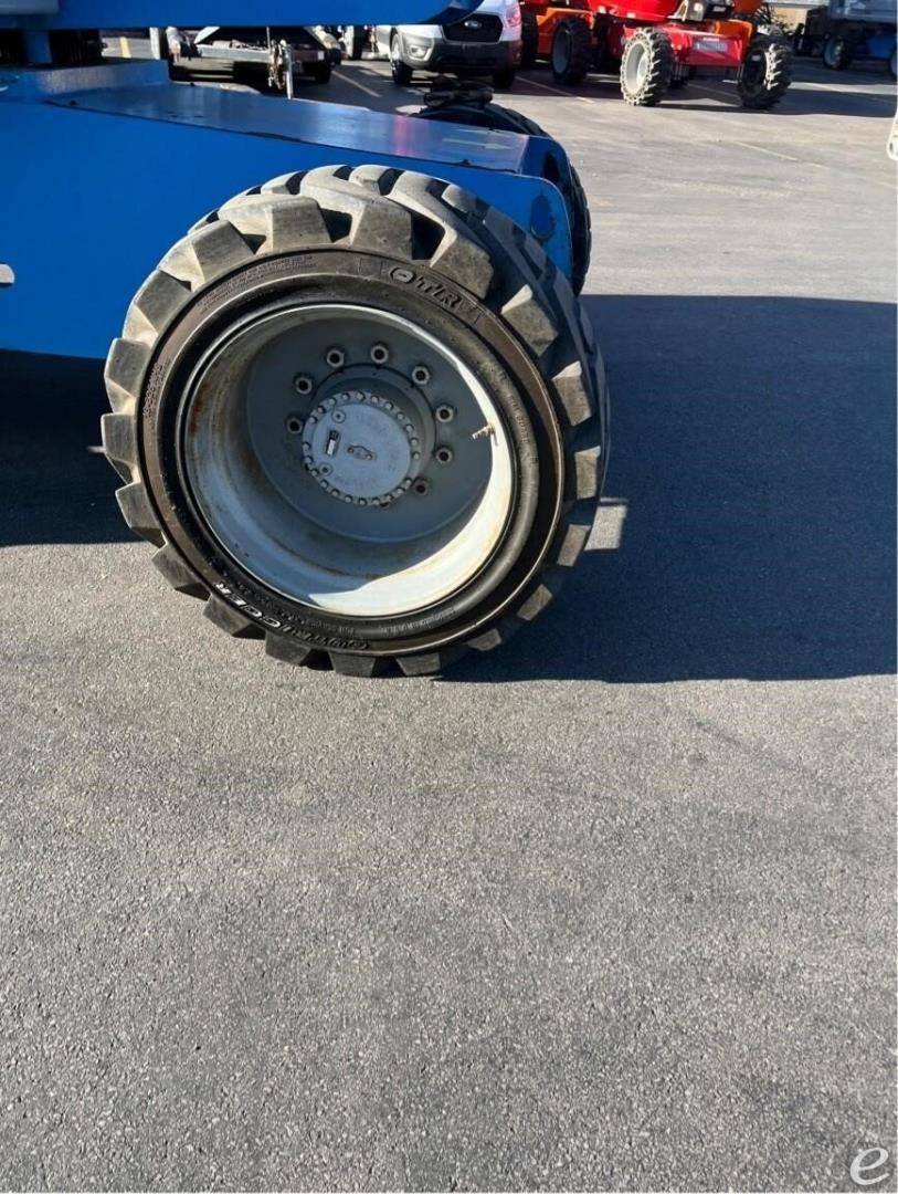 2013 Genie S85