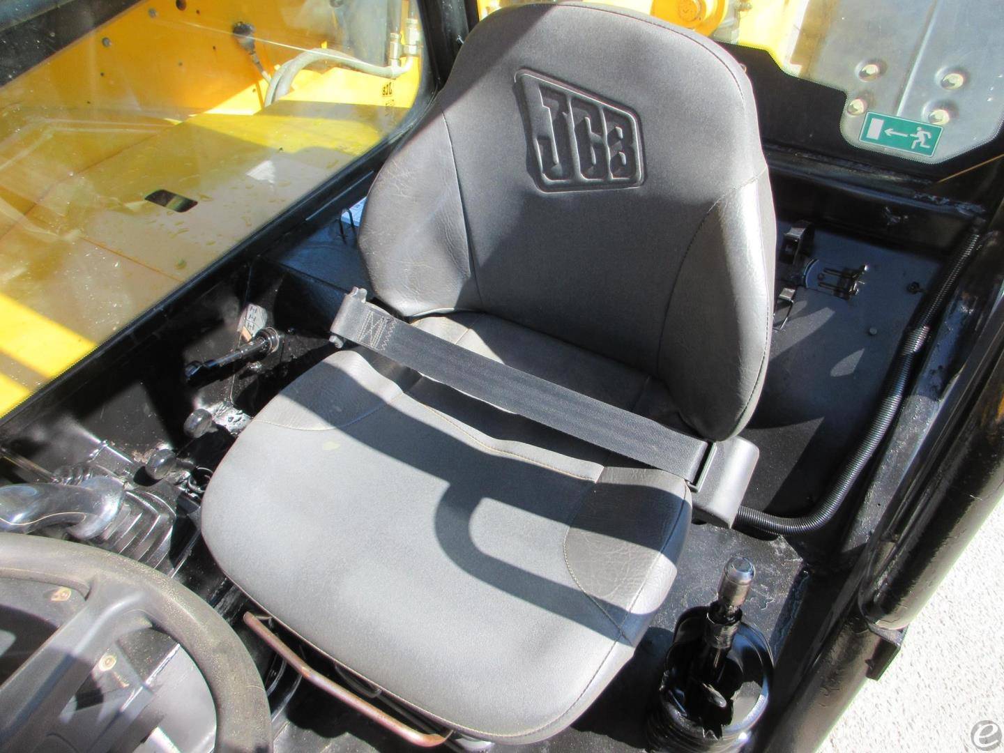 2015 JCB 509-42