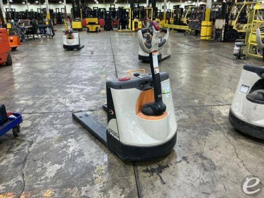 2021 Crown WP3025-45
