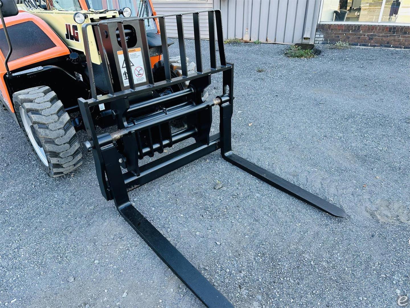 2015 JLG G5-18A