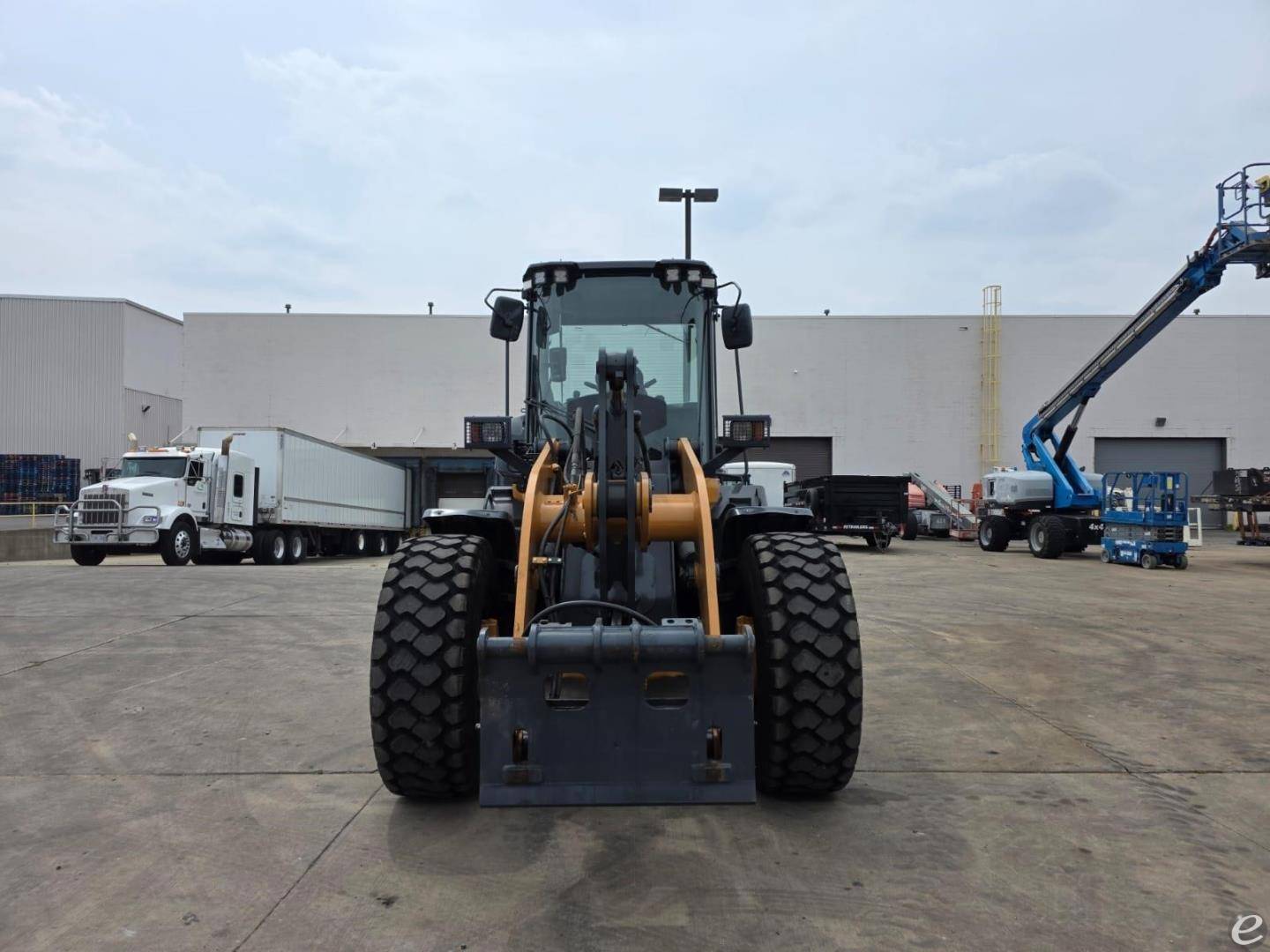 2022 Case 621G