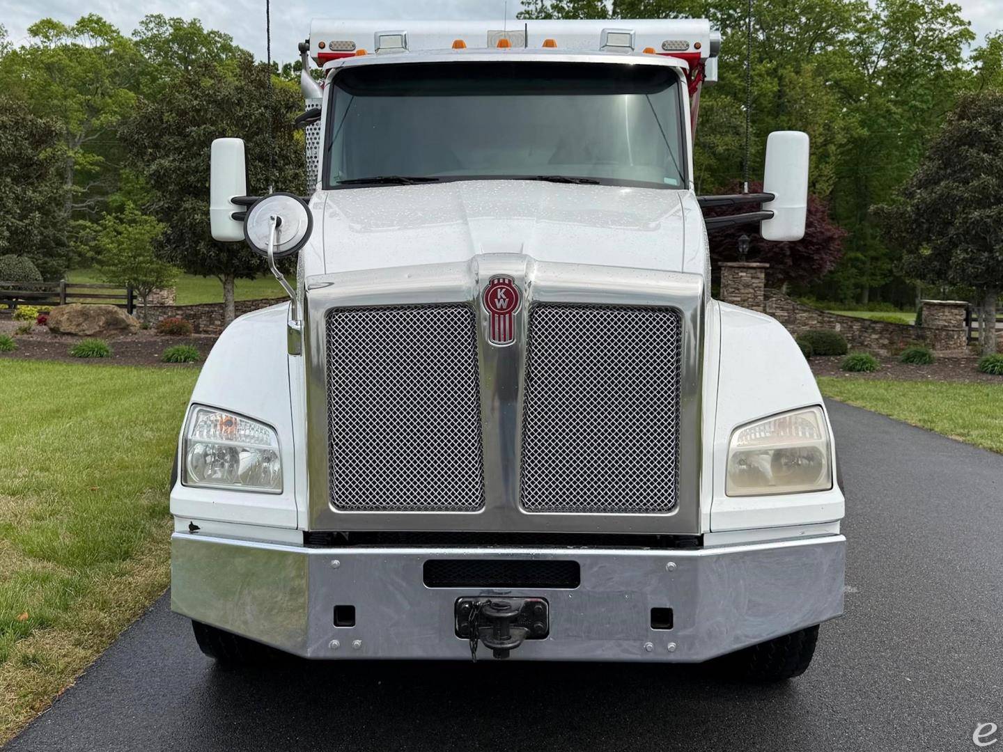 2019 Kenworth T880