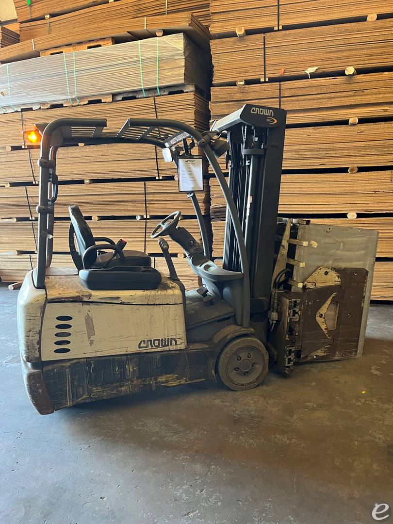 2014 Crown SC5245-35
