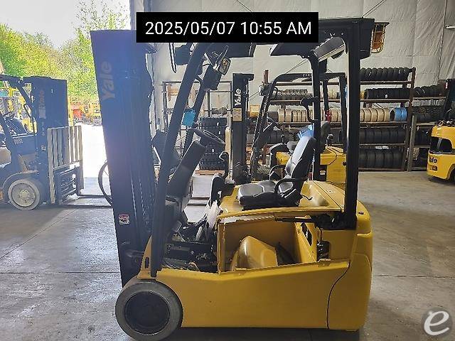 2015 Yale ERP035VT