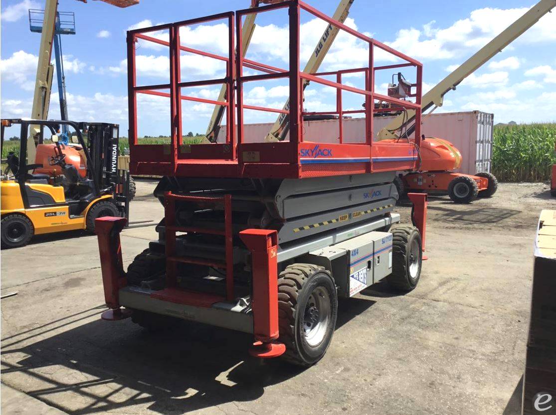 2011 Skyjack SJ7127