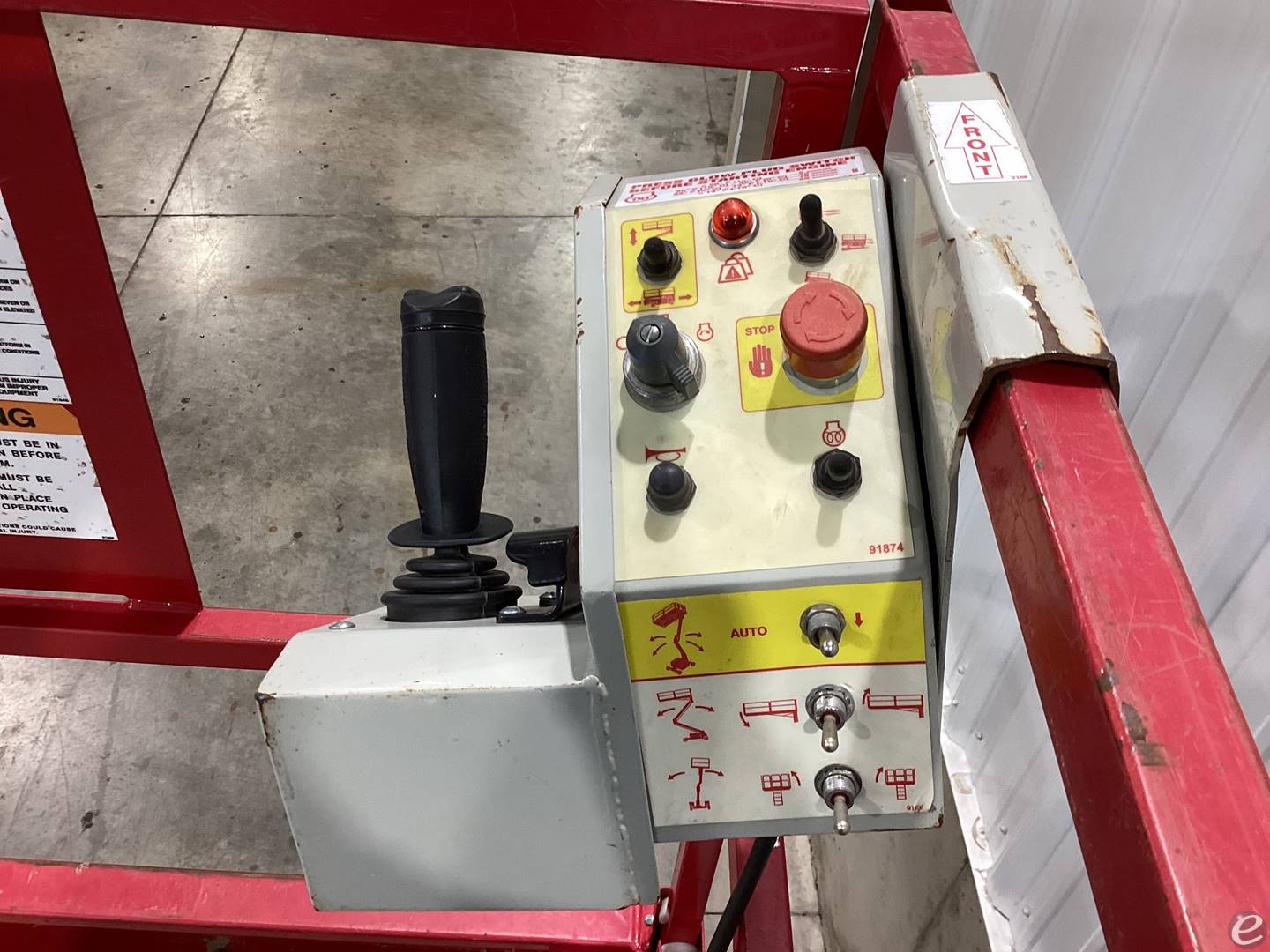 2024 MEC 3084RT
