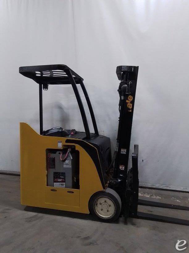 2020 Yale ESC040AD