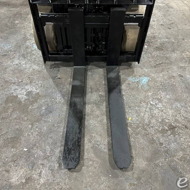 2021 Yale GLC070VX