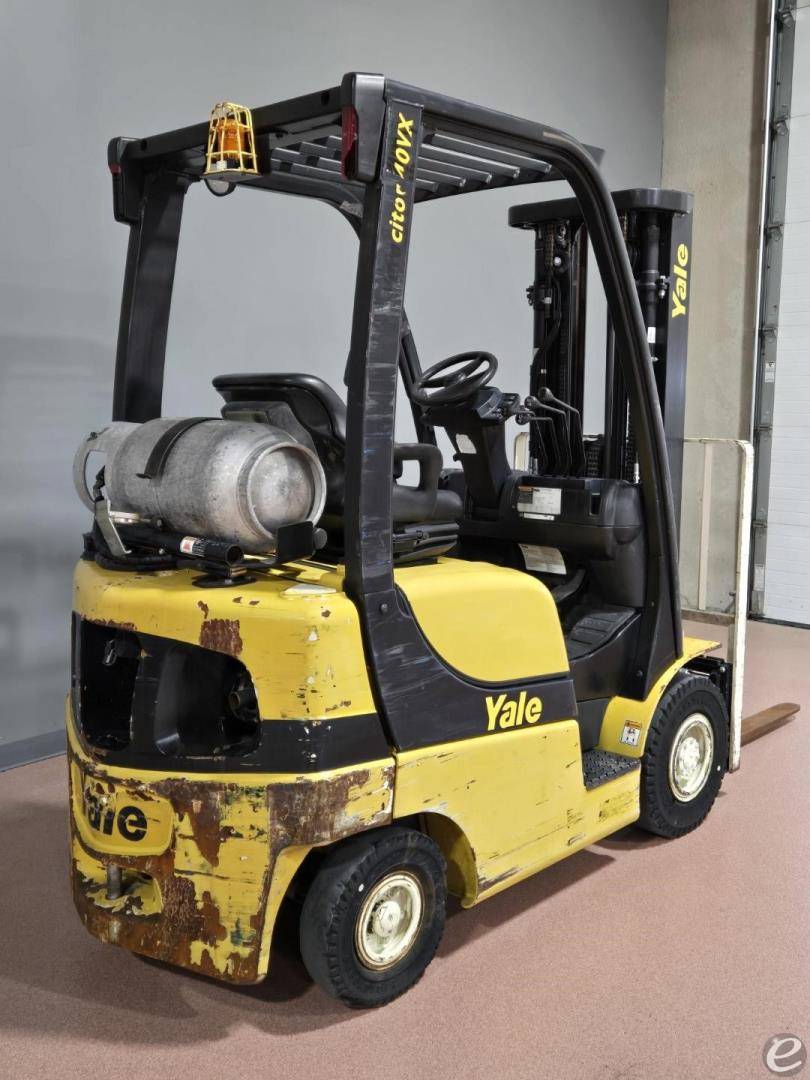 2018 Yale GLP040SVX LP Gas Forklift - 123Forklift