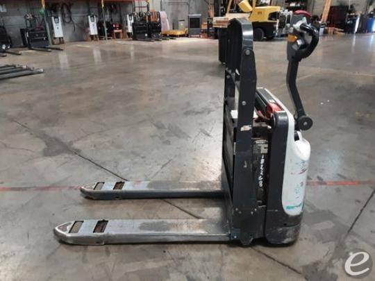 2018 Unicarriers WLXT2W7S22V Electric Forklift - 123Forklift