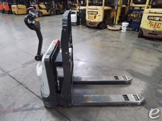 2018 Unicarriers WLXT2W7S22V Electr...