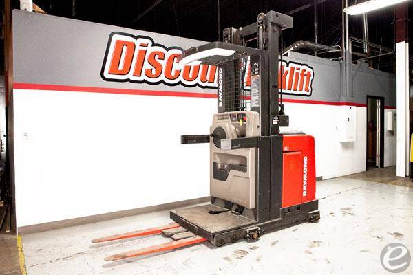 1990 Raymond 152-OPC30TT