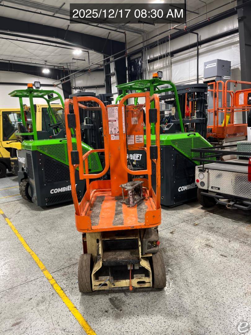2016 JLG 1230ES