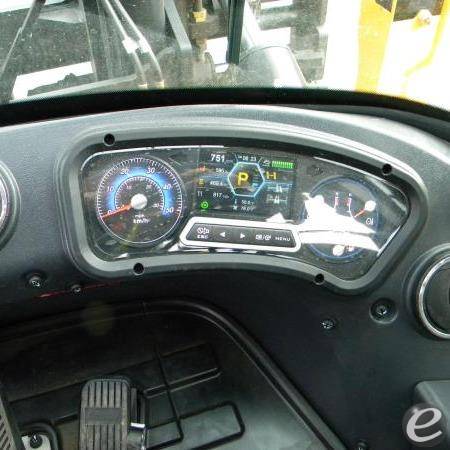 2018 Hyundai 110D-9