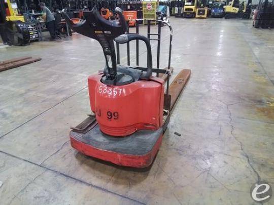  Raymond 8400 Electric Forklift - 123Forklift