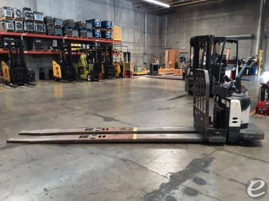 2008 Crown PE4500-80 Electric Forklift - 123Forklift