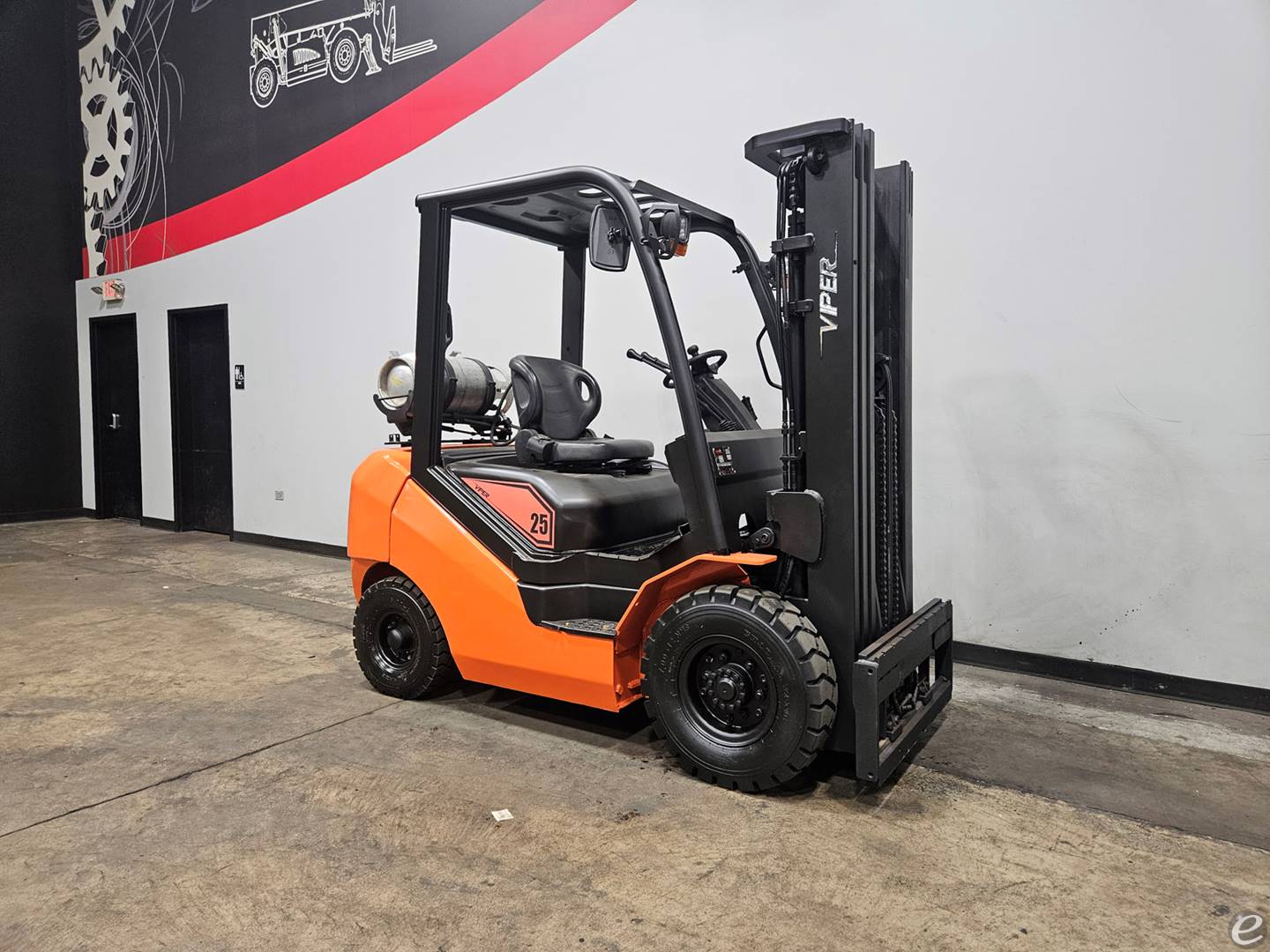 2020 Viper Lift Trucks FY25