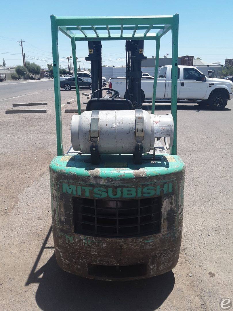 1996 Mitsubishi FGC25B