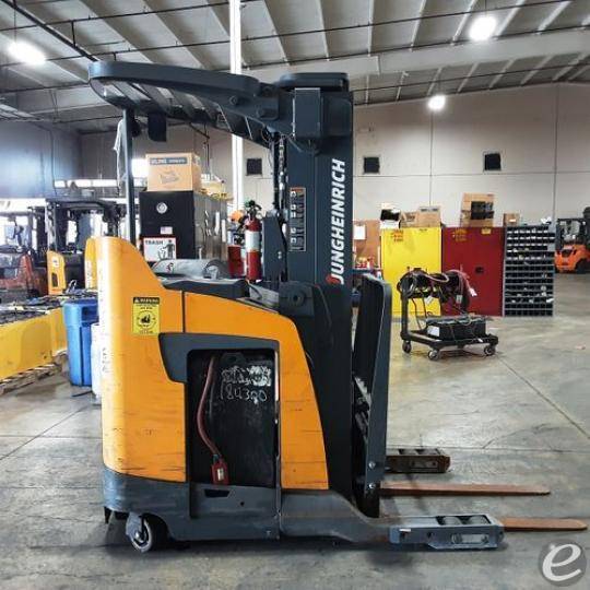 2016 Jungheinrich ETR340 Electric R...