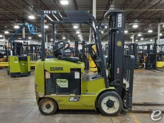 2014 Clark ECX25 Electric Forklift