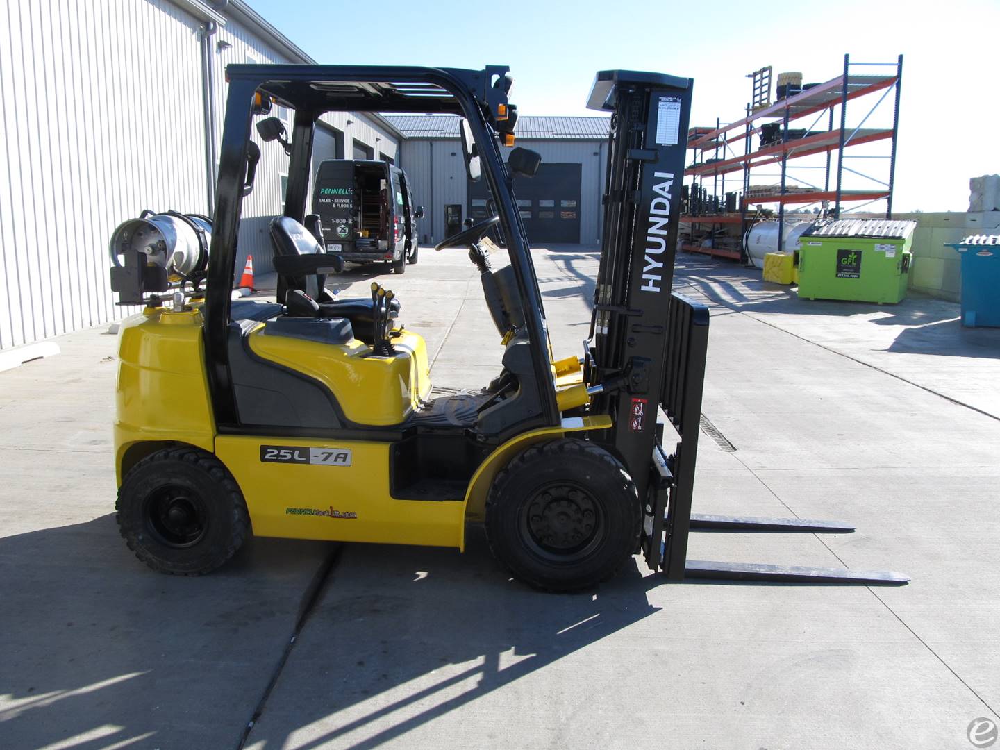2017 Hyundai 25L-7A