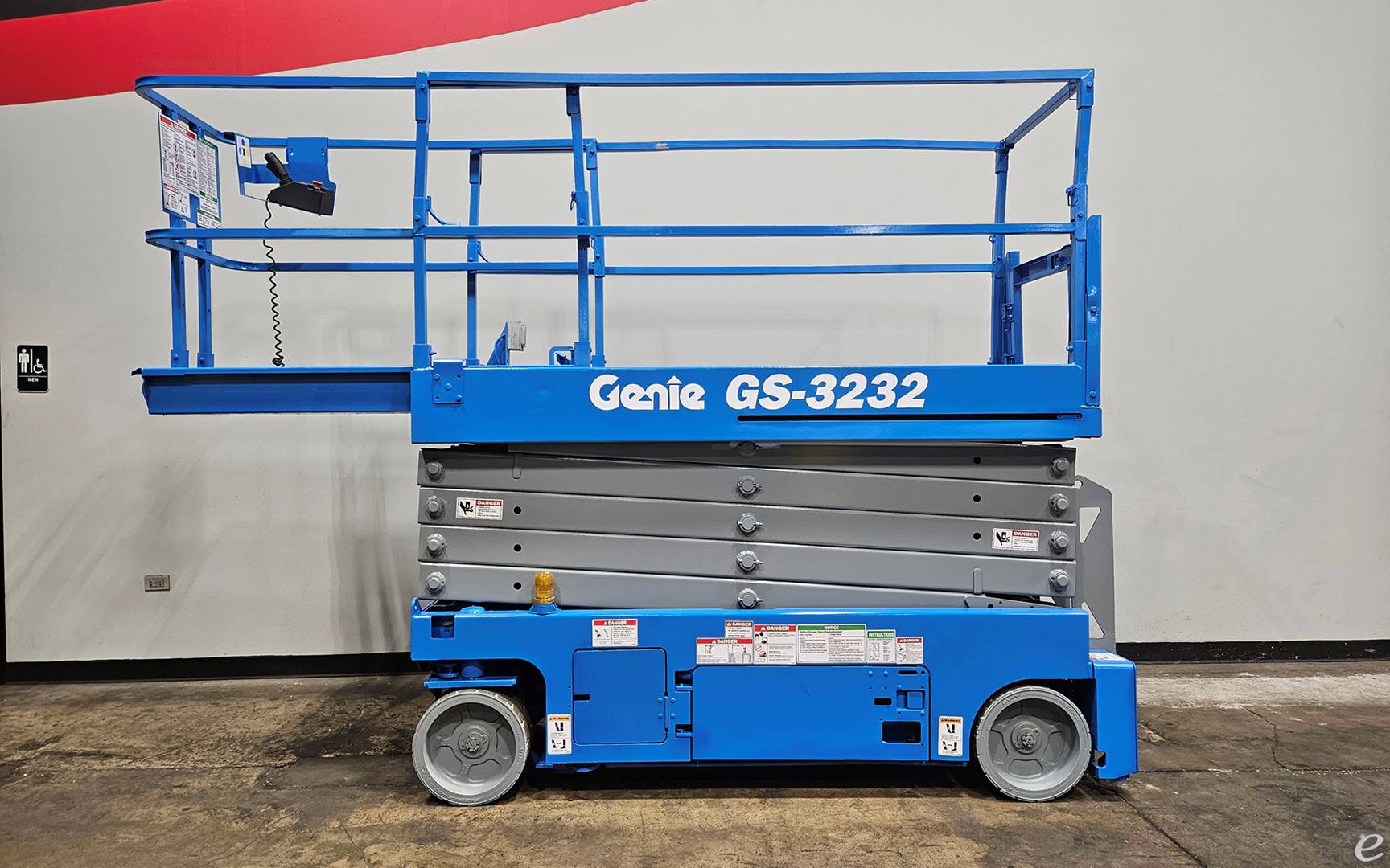 2012 Genie GS3232