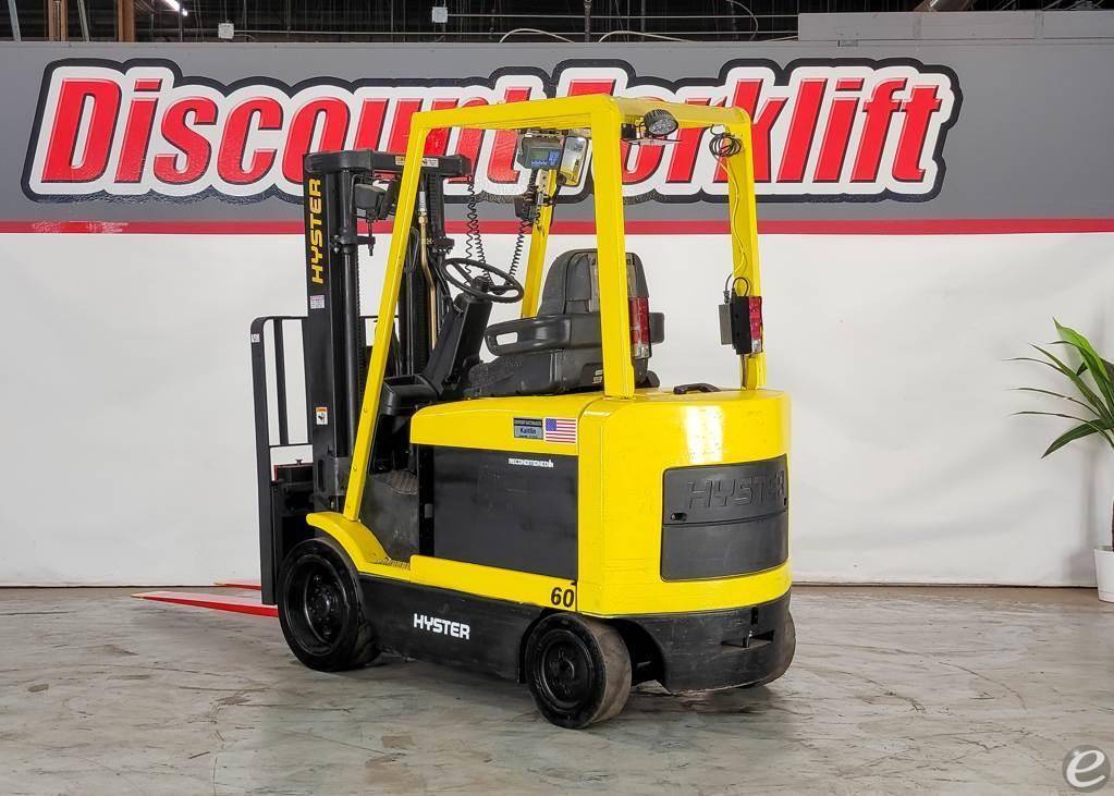 2001 Hyster E60XM2-33