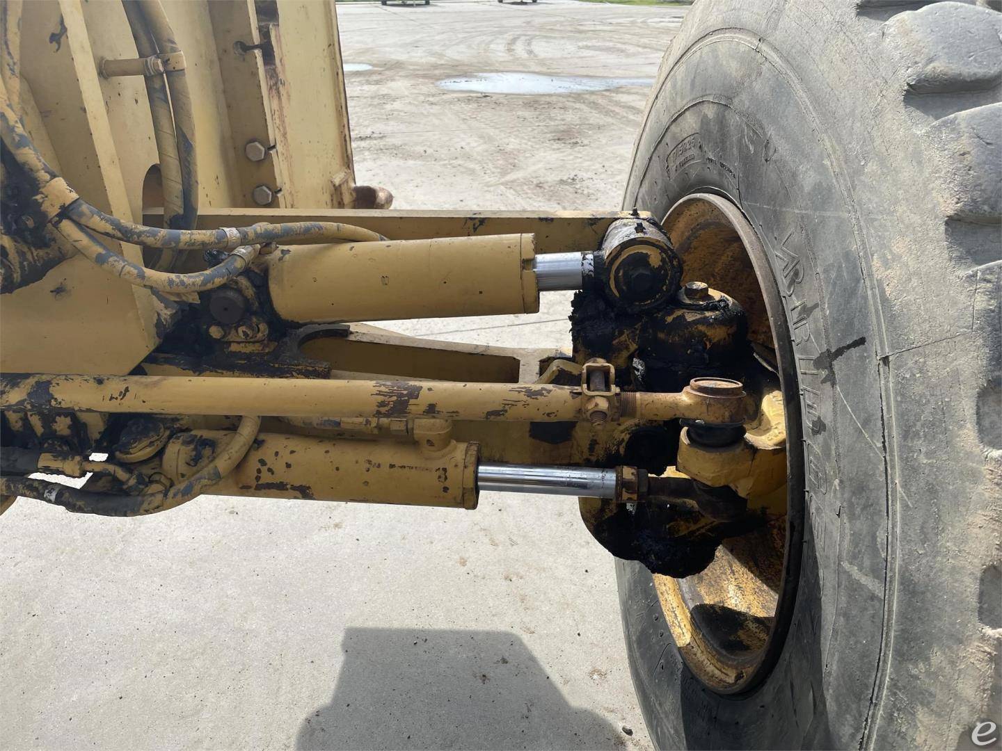 1996 Cat 140H