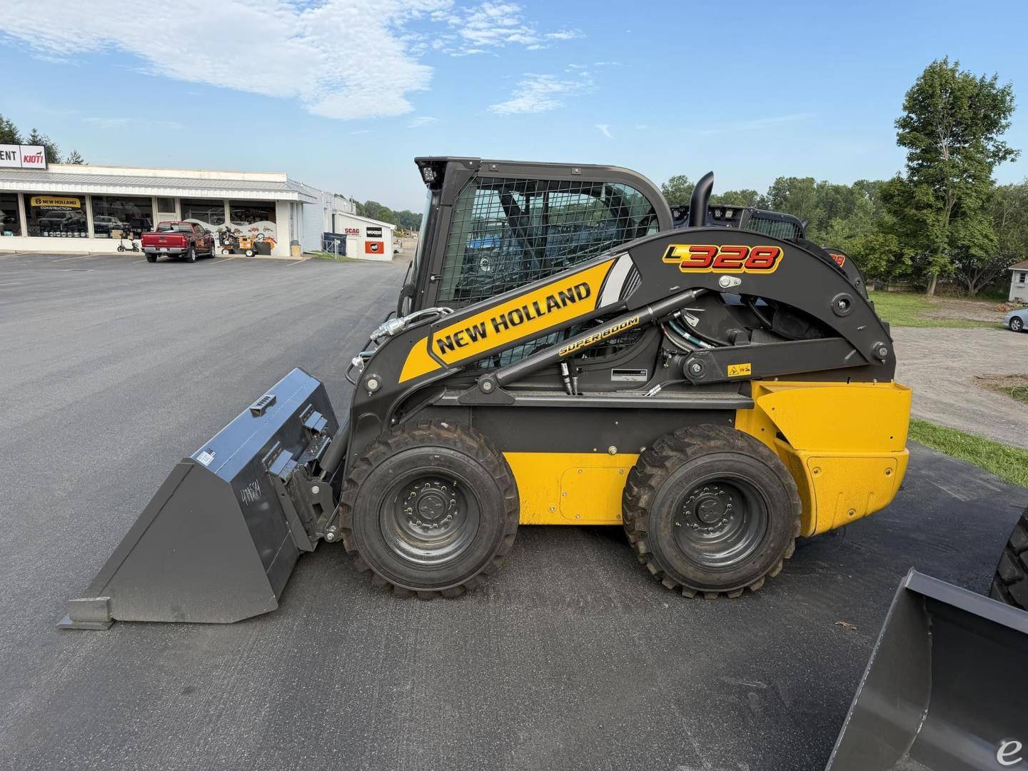 2026 New Holland L328