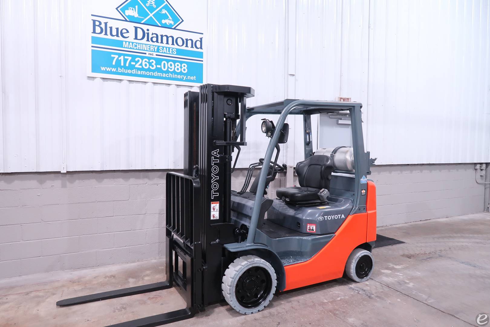 2014 Toyota 8FGCU20 LP Gas Forklift...