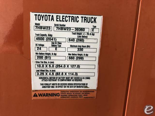 2004 Toyota 7HBW23