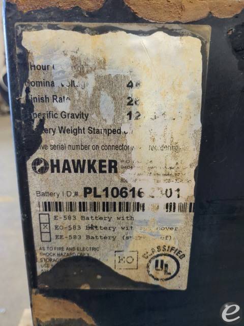 2016 Hawker 24-85F-13