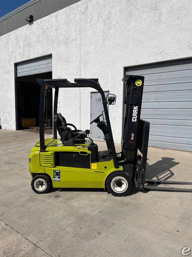 2019 Clark GEX20