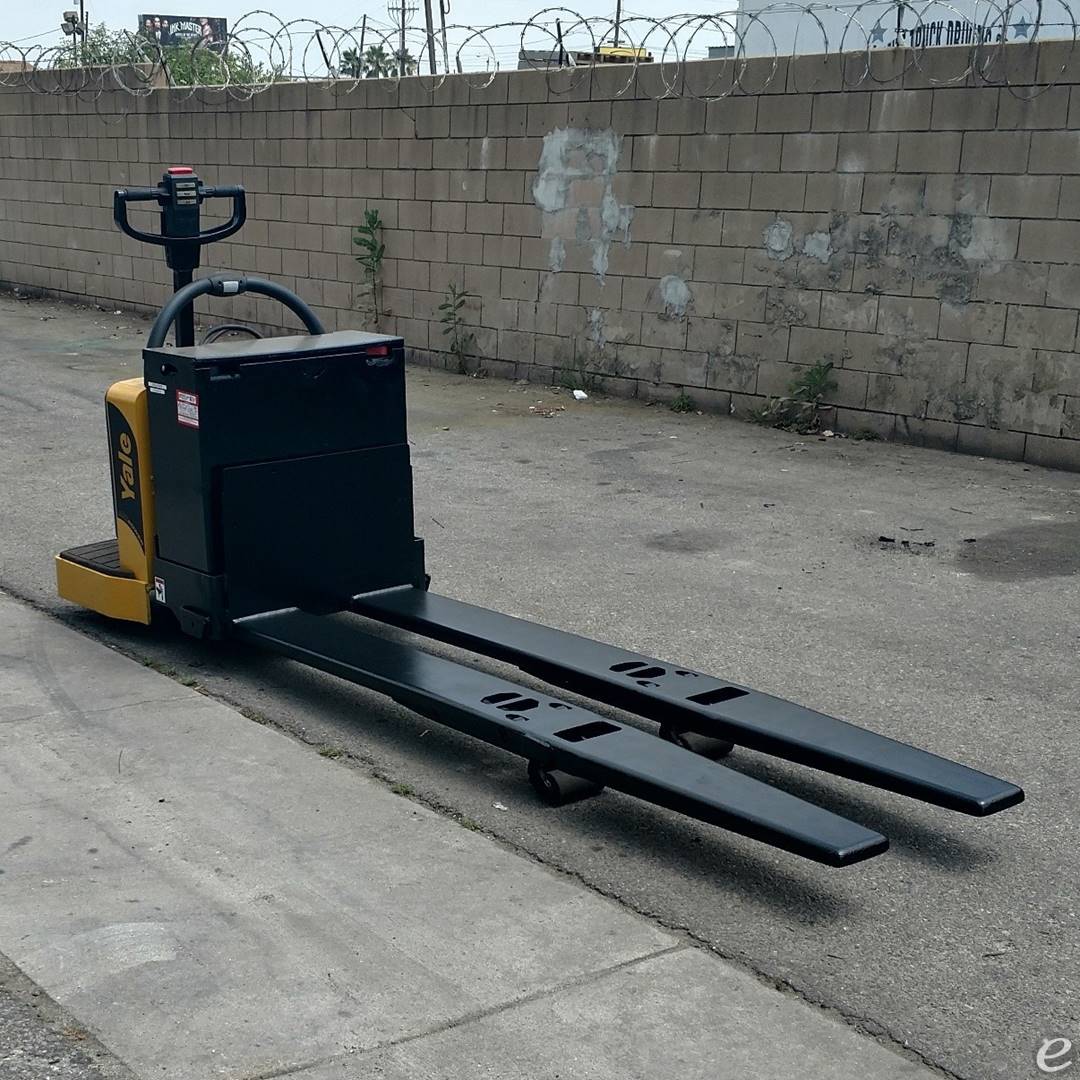 2015 Yale MPE080LVGN24T2896
