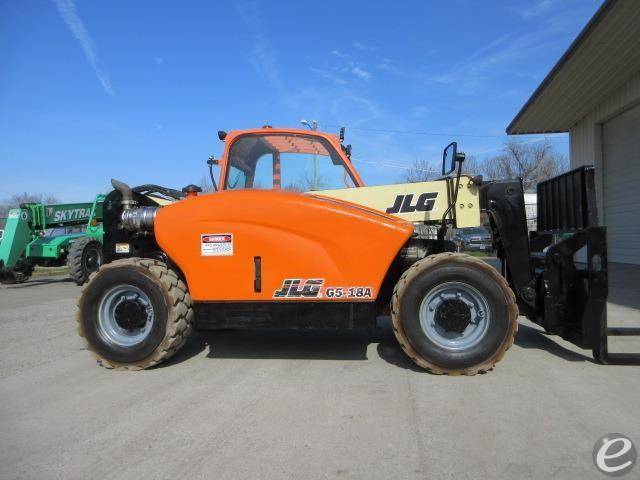 2017 JLG G5-18A