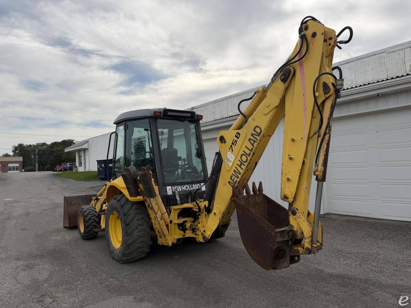 2005 New Holland LB75B