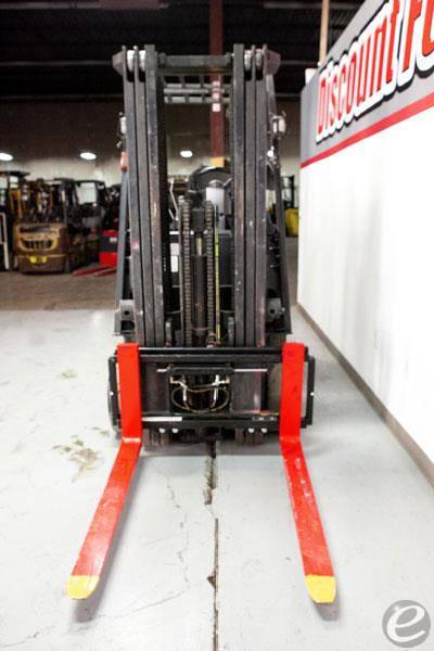 2010 Nissan MCP1B2L25BS
