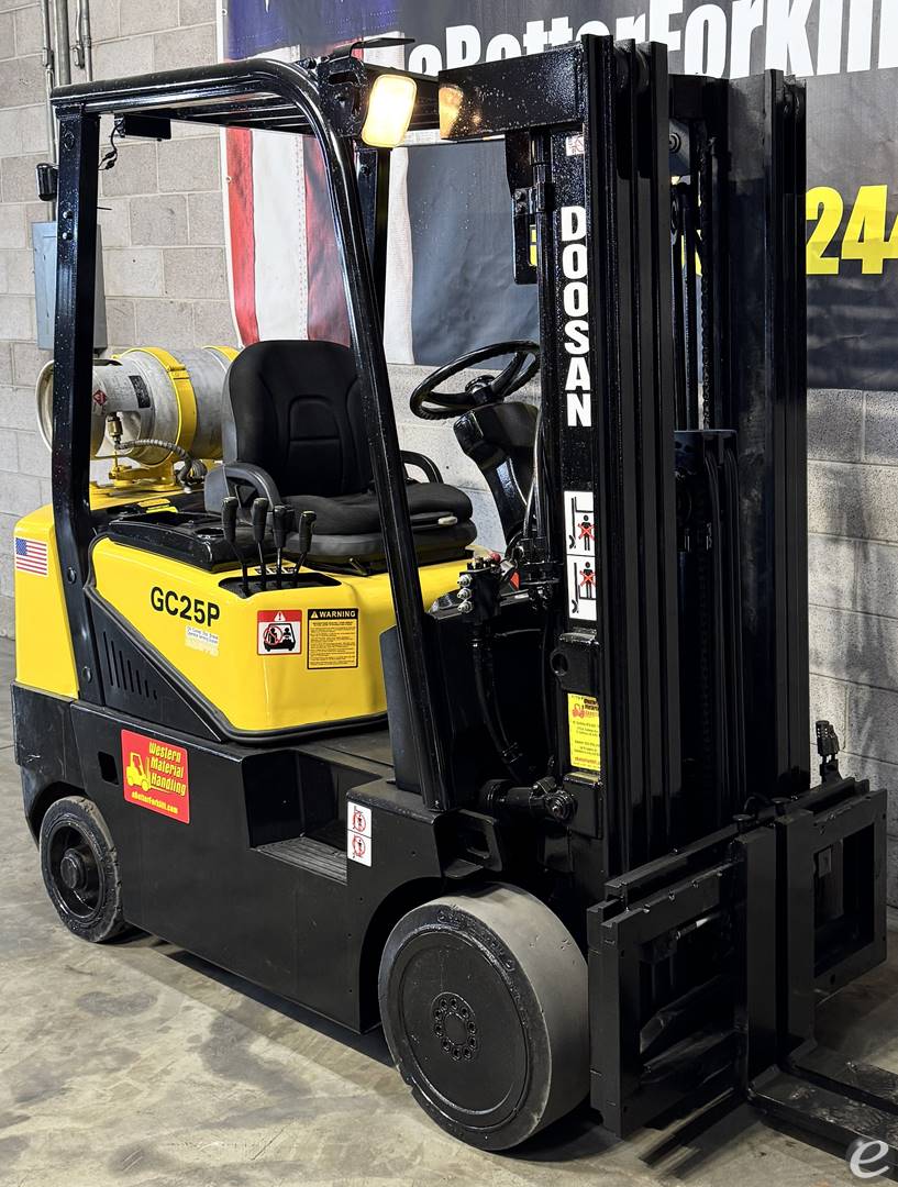 2006 Doosan GC25P
