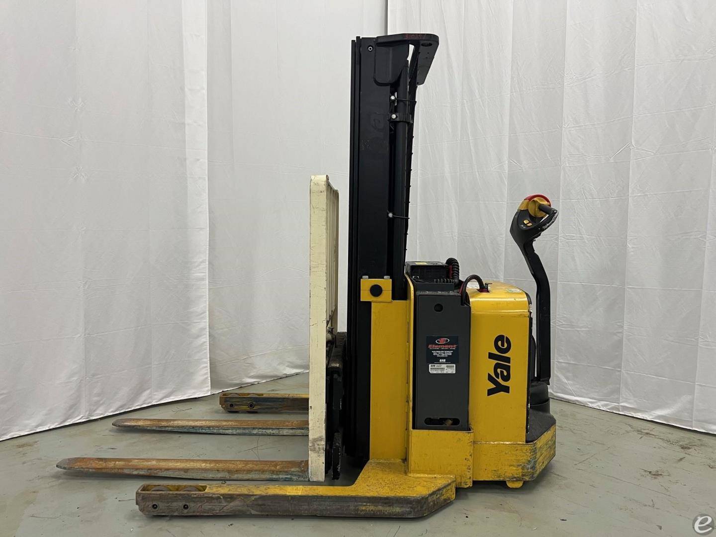 2014 Yale MSW040SF