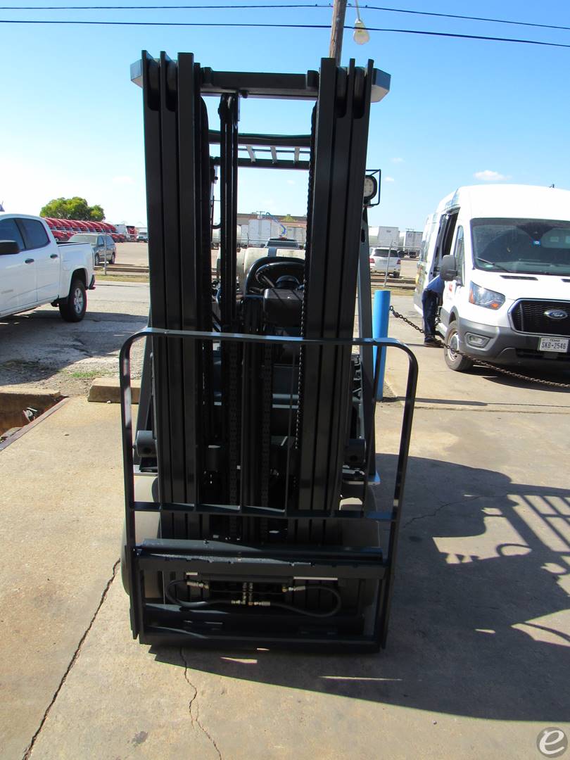 2014 Nissan CFU50LP