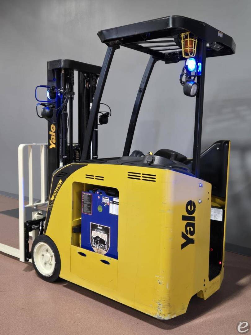 2019 Yale ESC040AD Electric Forklift - 123Forklift