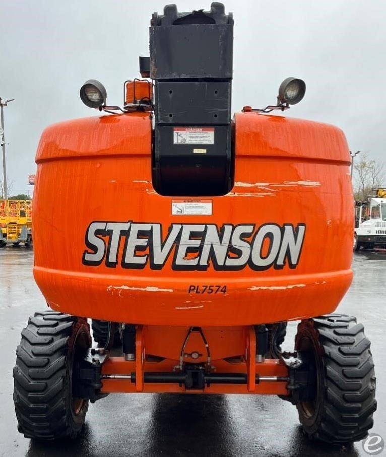 2013 JLG 600S