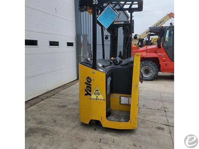 2018 Yale ESC035AD Electric Forklift - 123Forklift
