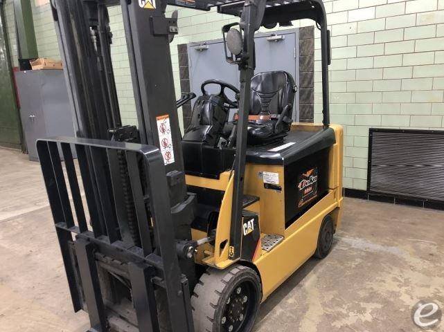 2009 Cat                                       E6000 Electric Forklift - 123Forklift
