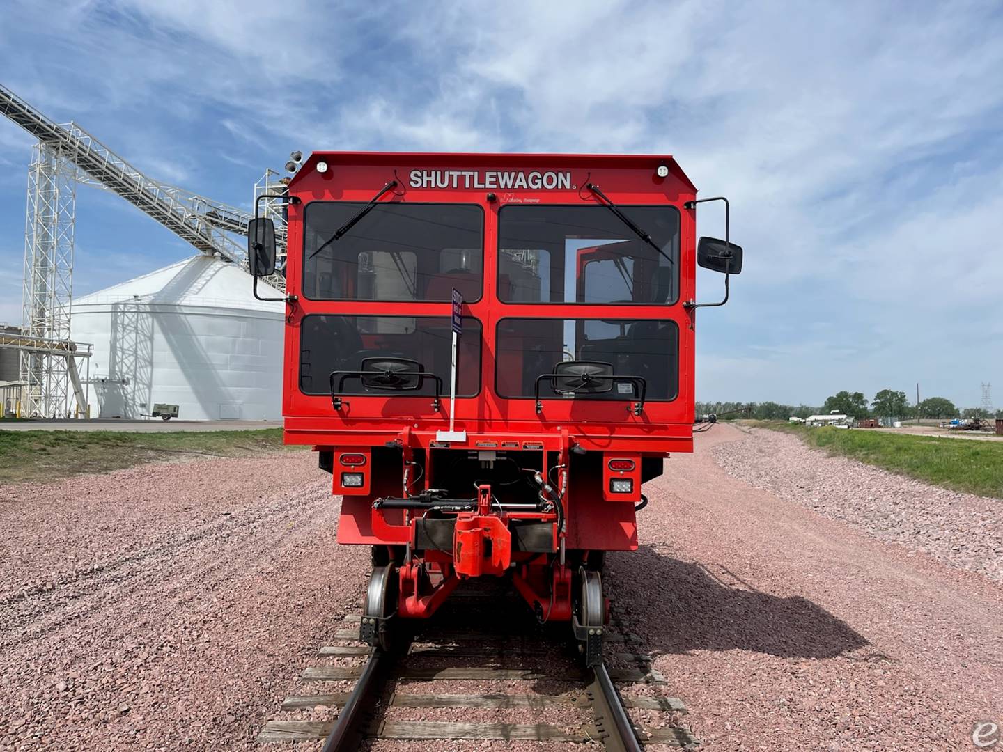 2022 Shuttlewagon SWX525