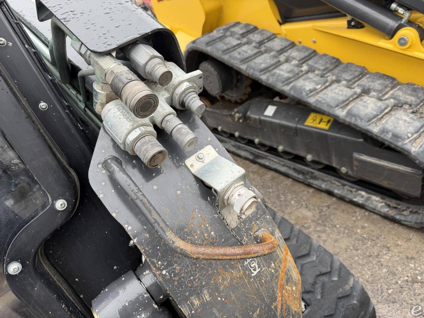 2022 New Holland C345