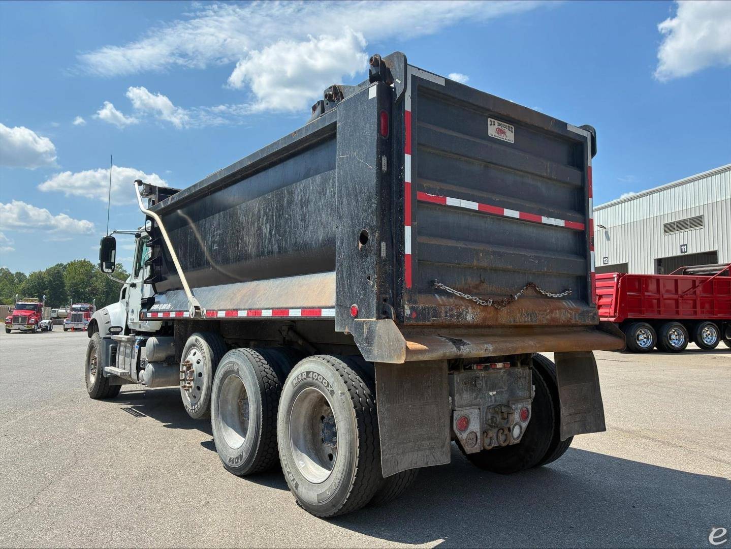2020 Mack GRANITE 64FR